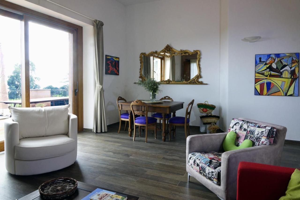 La Corte Di Bafe B&B "Slow Life" Zafferana Etnea Dış mekan fotoğraf